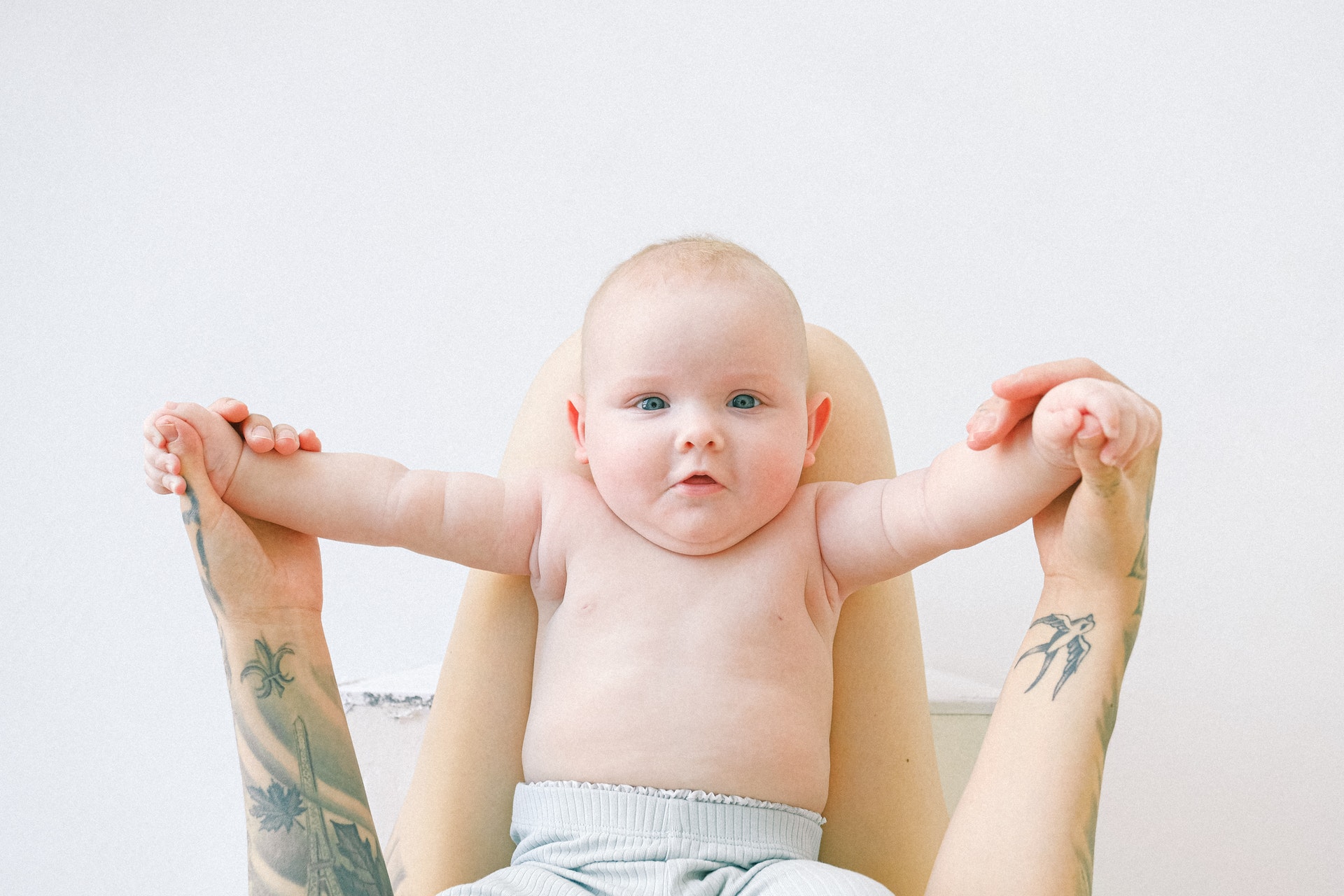 Ready, Steady....Eat! An introduction to solid food/Baby weaning